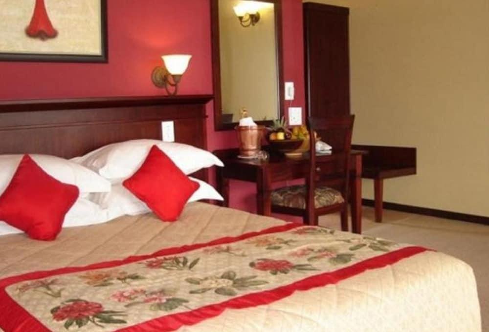 Sandford Park Country Hotel Bergville Buitenkant foto