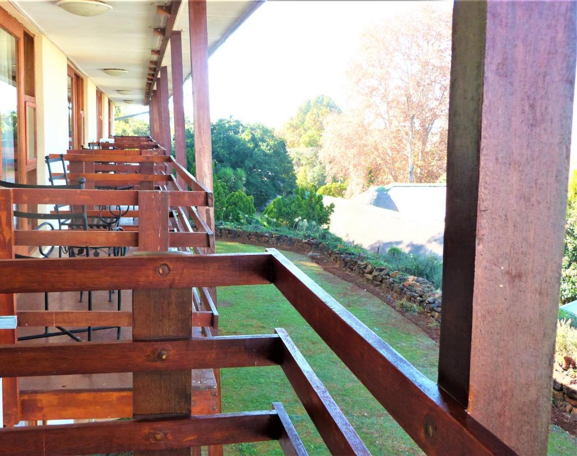 Sandford Park Country Hotel Bergville Buitenkant foto